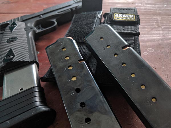 should you concealed carry an extra magazine